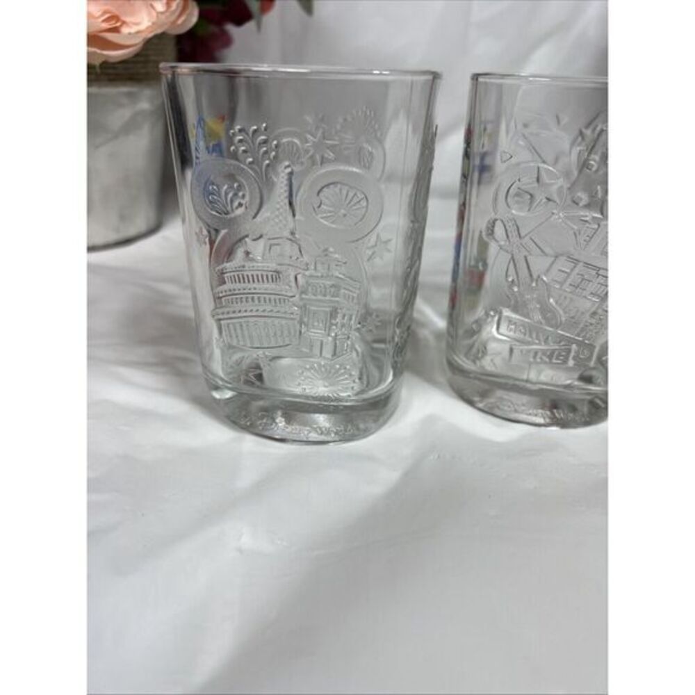 Walt Disney World 2000 McDonald's Celebration Mickey Mouse 3 Square Glasses. - Picture 11 of 13